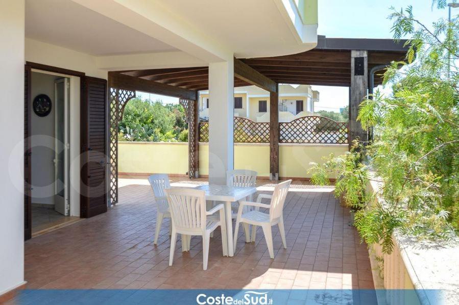 Case Vacanze Vista Mare Torre Pali Dış mekan fotoğraf