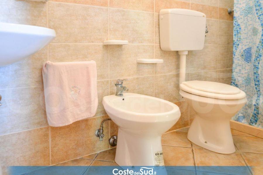 Case Vacanze Vista Mare Torre Pali Dış mekan fotoğraf