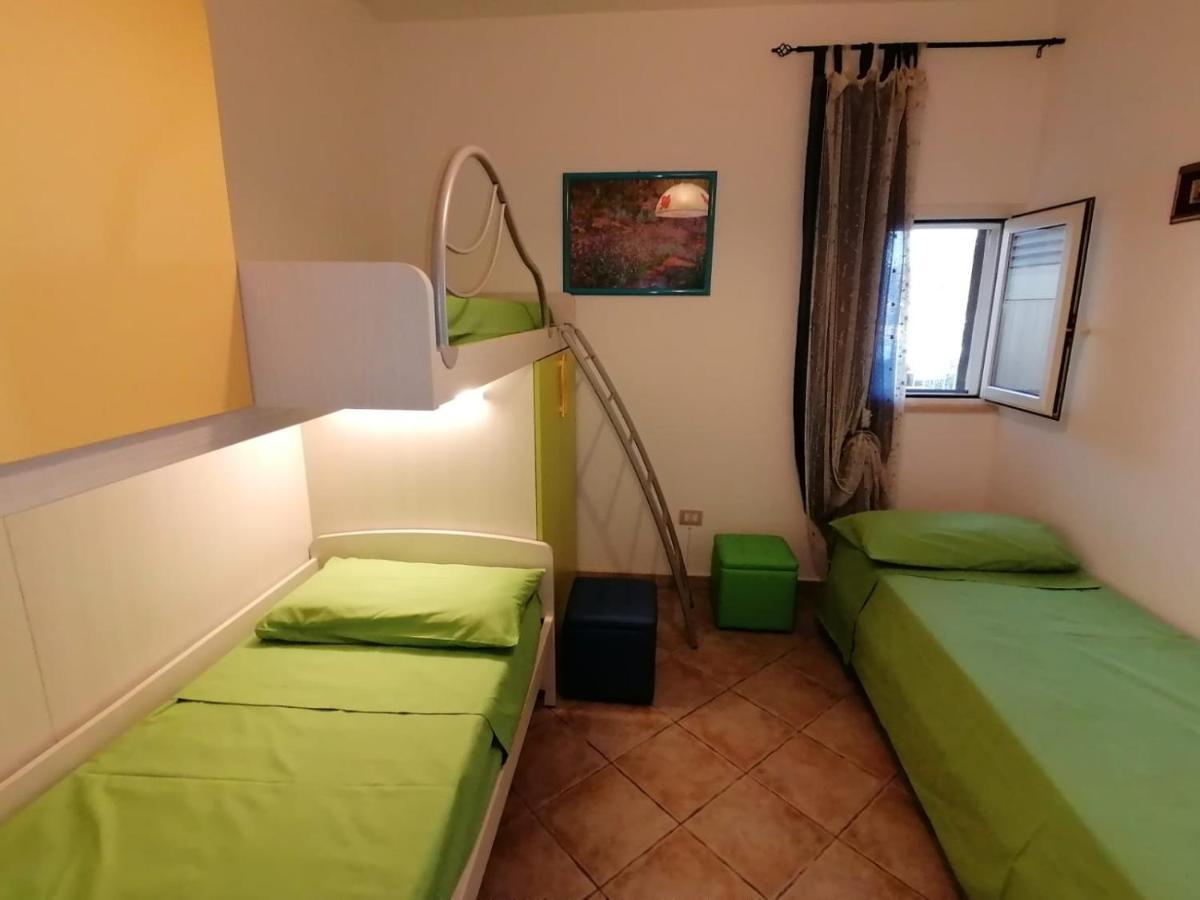 Case Vacanze Vista Mare Torre Pali Dış mekan fotoğraf